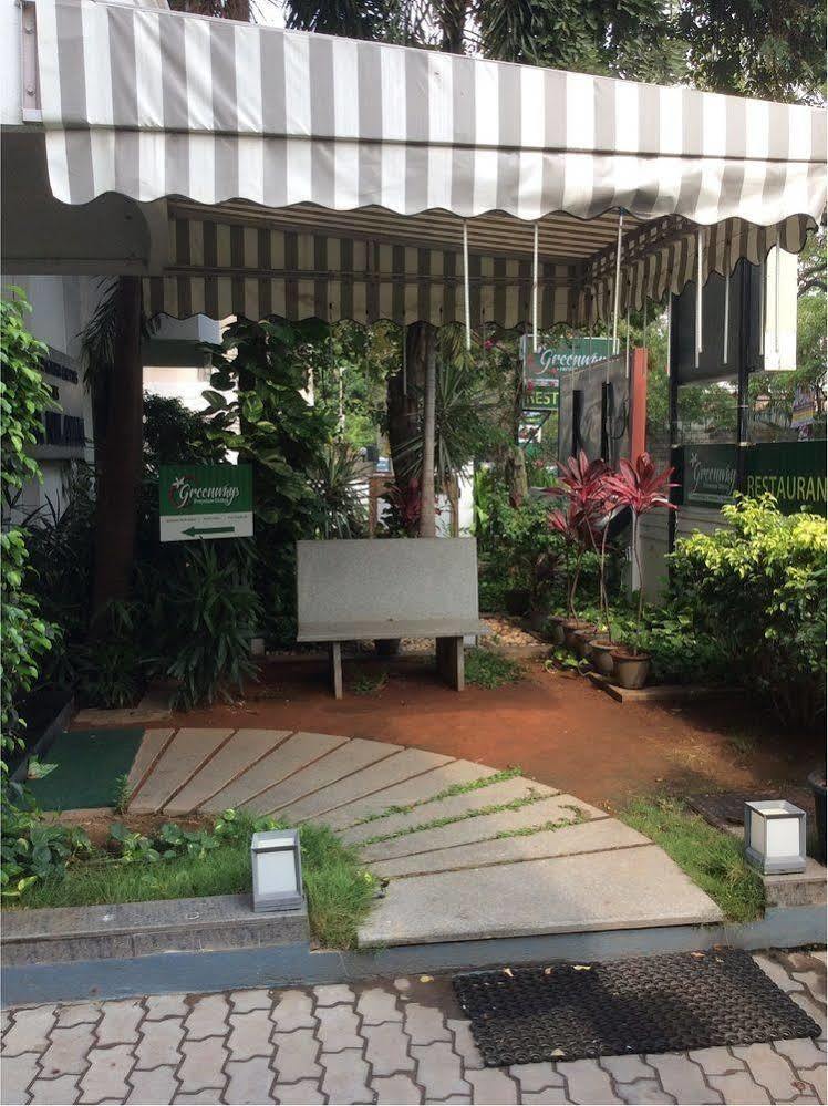 莲花公寓酒店-芬卡特拉曼街 钦奈 外观 照片